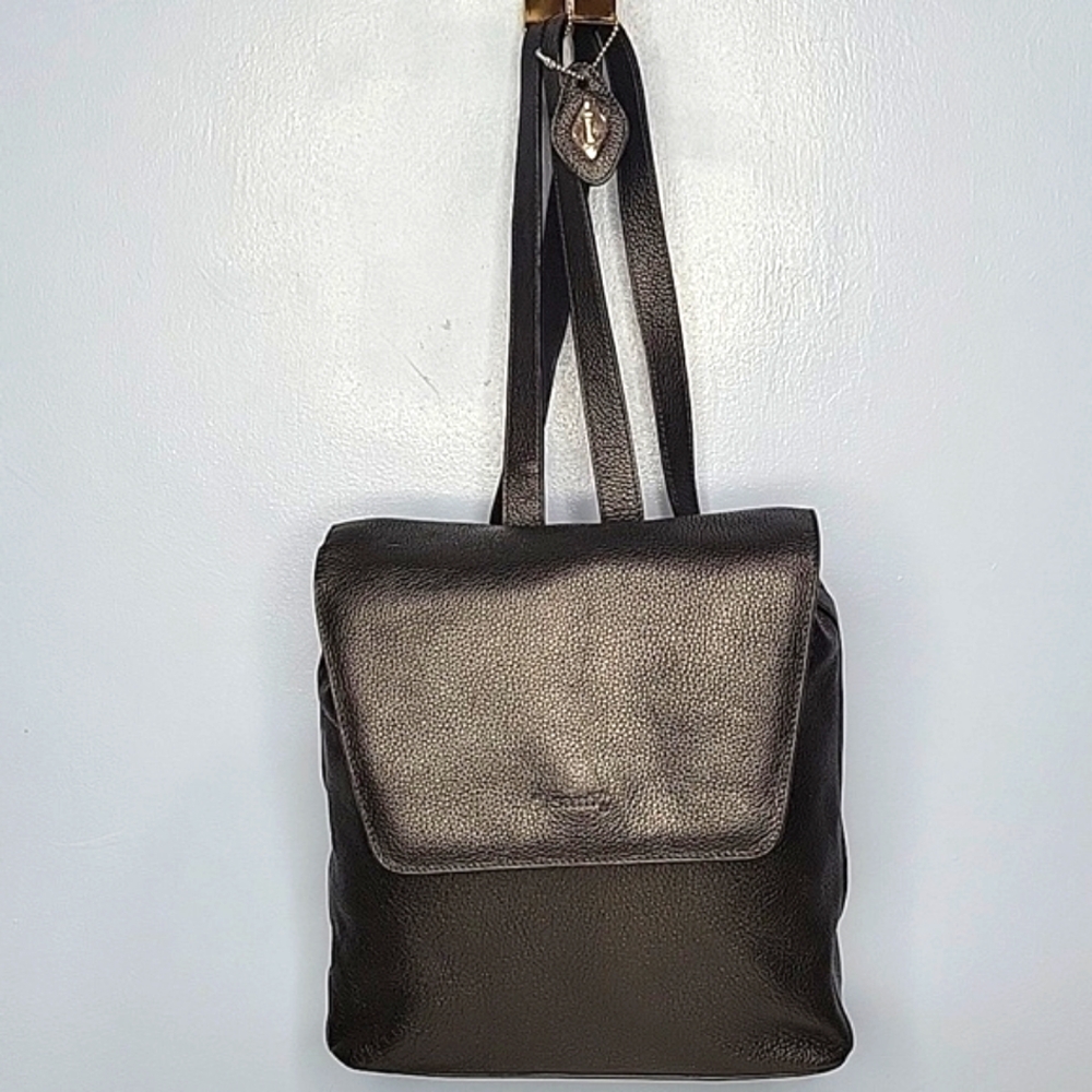 I Santi Black Leather  Backpack 10.5 in x 9.5 in x4.5 in bag